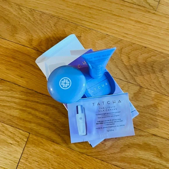 Tatcha Beauty Gift Set - Picture 8 of 9